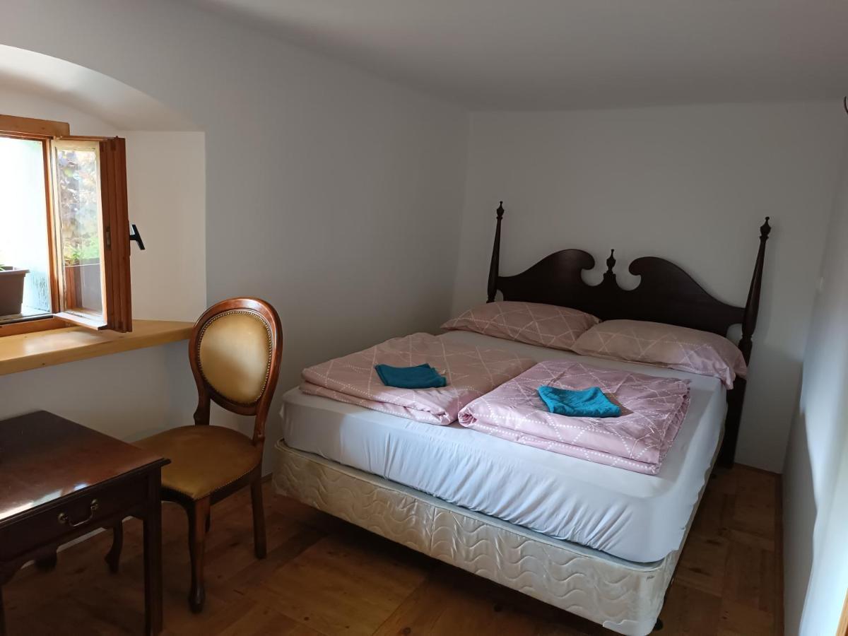 Pr Mocnk Hostel Bled Buitenkant foto